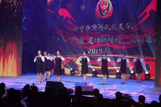 ���Ǵ���