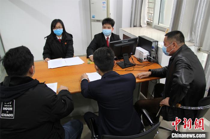 ͼΪ������Ժ���ٵ��������˺ͱ�ִ���ˡ���Τ���ǡ���